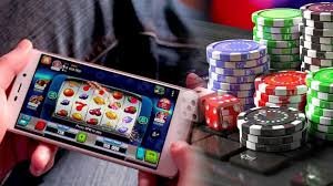 Filipino player browsing phjoy22 promotions on a mobile phone